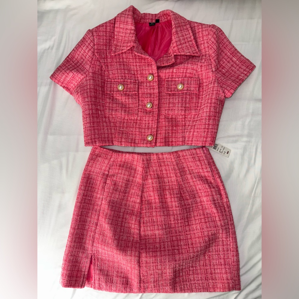 Chic Tweed Pink Skirt Set